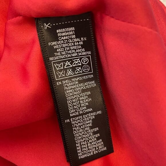 FOREVER 21 Satin Trim Boxy One Button Blazer - Picture 4 of 8